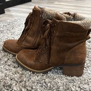 Suede Steve Madden block boots